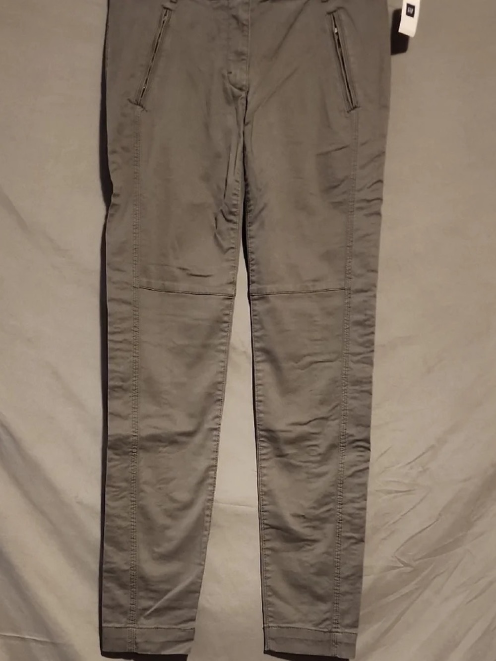 Women’s Straight Leg Utility Pants in Olive Gray